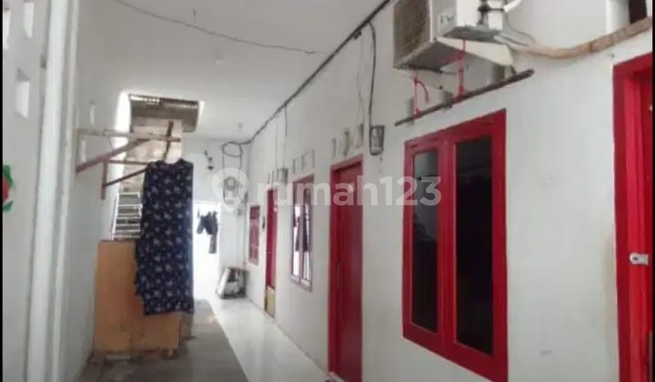 FOR SALE 4-DOOR RENTAL UNITS ALREADY GENERATING INCOME 2