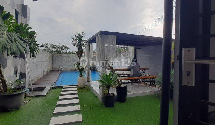Rumah Modern 2 Lantai Dengan View Pegunungan Ungaran  2