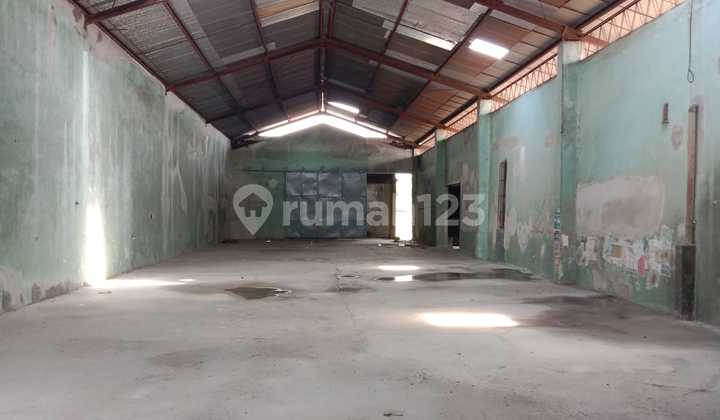 For Rent, Very Large Warehouse, Majapahit Area Semarang 2