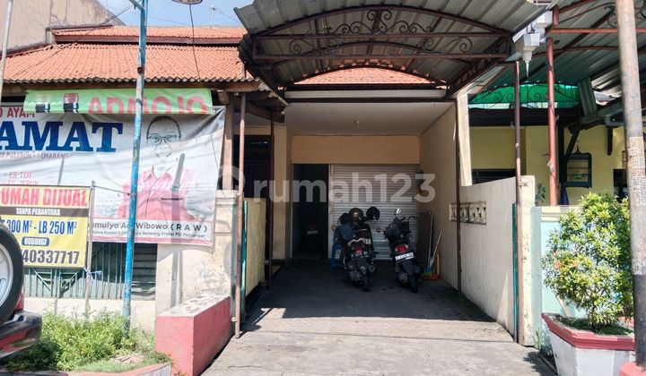 Rumah Cocok Untuk Tempat Usaha  1