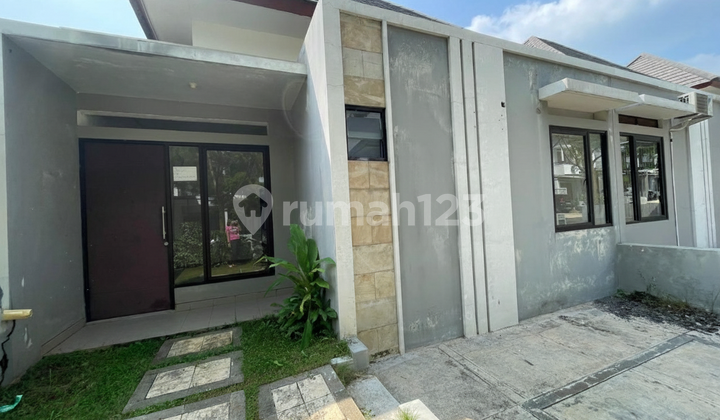 Rumah Minimalis,, Dekat Unik Bsb 1