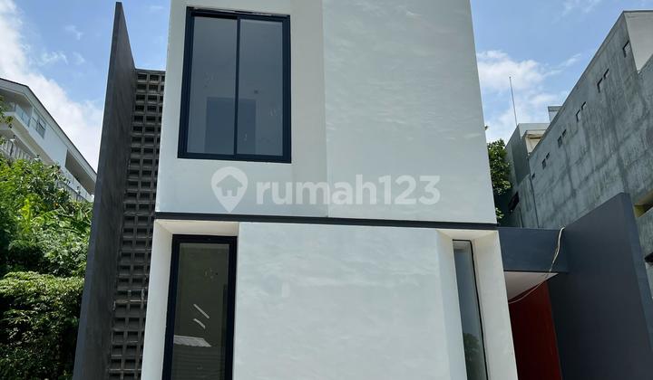 2-Storey House in New Condition Ready for Occupancy 1