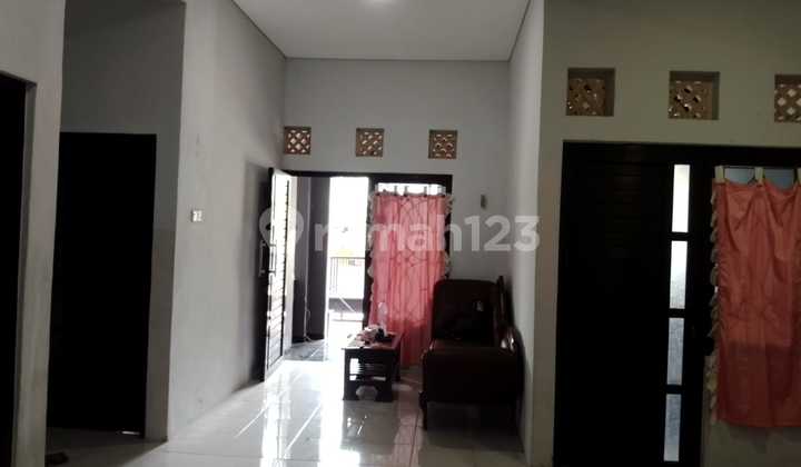 House in a Strategic Location in Jangli 2