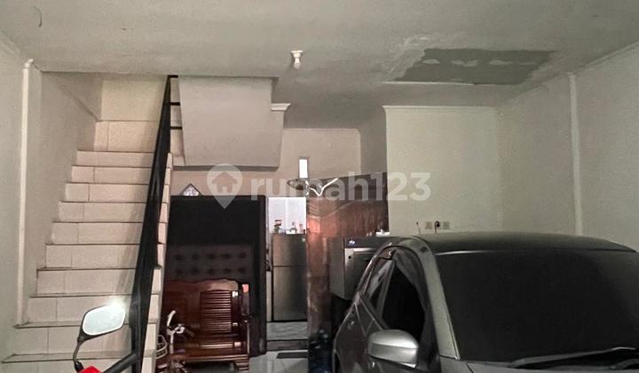 Ruko Lokasi Strategis 2