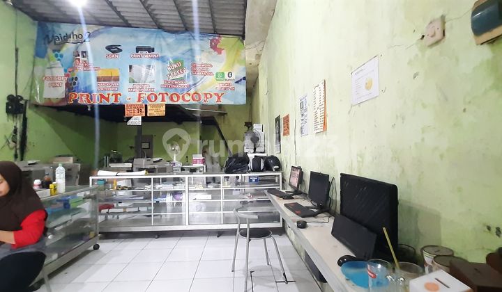 Ruko Lokasi Strategis  2