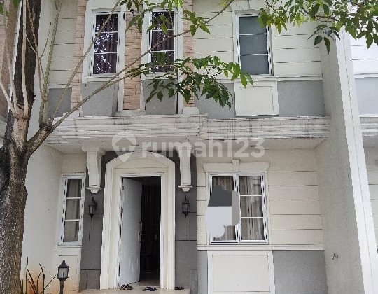 For Rent: Beautiful Fully Furnished House in BSD Vanya Park, Azura Cluster.