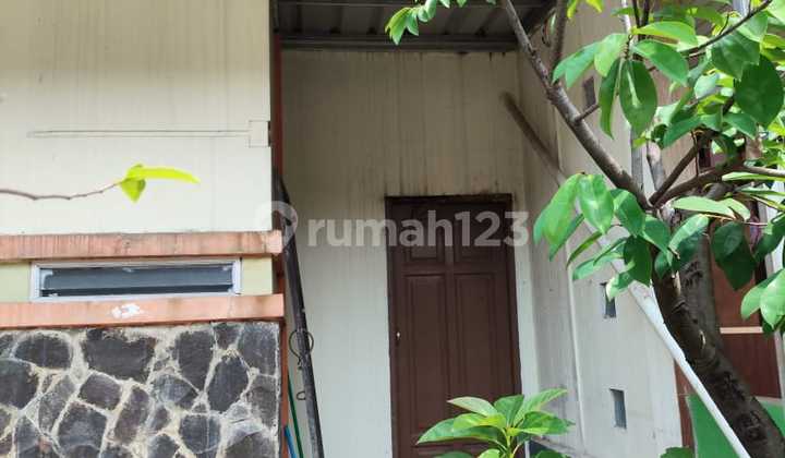 For Sale 2-Story House at 1-Story Price, 15 Minutes to Depok Station. 2