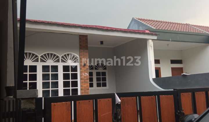 Disewakan Rumah di Tole Iskandar Depok Dekat Stasiun Depok 2