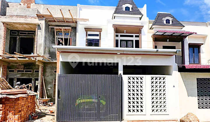 Dijual.rumah 2 Lantai Berlokasi Di Marelan Strategis  1
