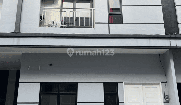 Rumah 2 Lantai Cuma 580 Jt 1