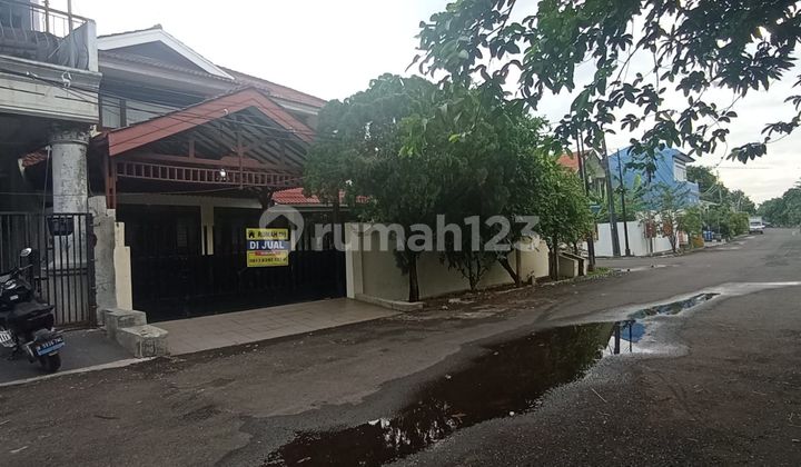 Rumah Hook SHM yang Strategis Dekat JGC, Cakung Jakarta Timur Rumah Hook SHM yang Strategis Dekat JGC, Cakung Jakarta Timur