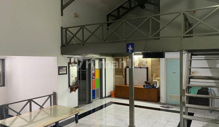 Rumah Asri 2 Lantai Dekat Hutan Kota di Pondok Kelapa, Jakarta Timur 2