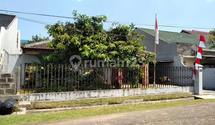 House for Sale in Jatiwaringin Asri Complex, Jatiwaringin, Bekasi.