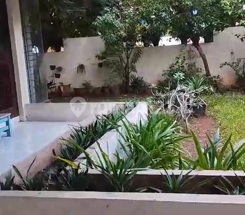 Strategically Located SHM Hook House Near JGC, Cakung, East Jakarta 2