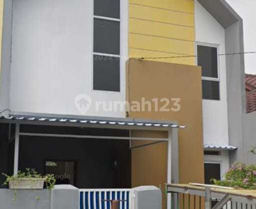 SHM House in Good Condition Near Depok Baru Station, Pancoran Mas