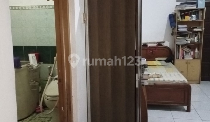 Rumah SHM Strategis Harga 50% di Bawah Pasaran, Pondok Kelapa Jakarta Timur