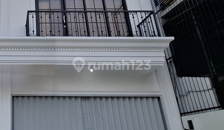 Ruko SHM Strategis Kondisi Baru 79 m² di Klender Jakarta Timur