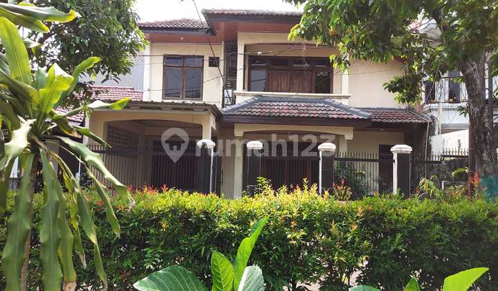 Rumah 2 Lantai di Taman Galaxy, Bekasi