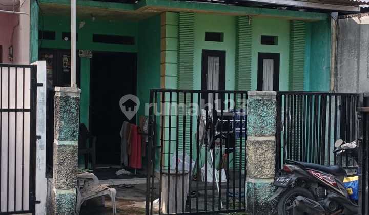 Rumah SHM Sekitar Area Perbelanjaan Tanjung Barat Jakarta Selatan Rumah SHM Sekitar Area Perbelanjaan Tanjung Barat Jakarta Selatan