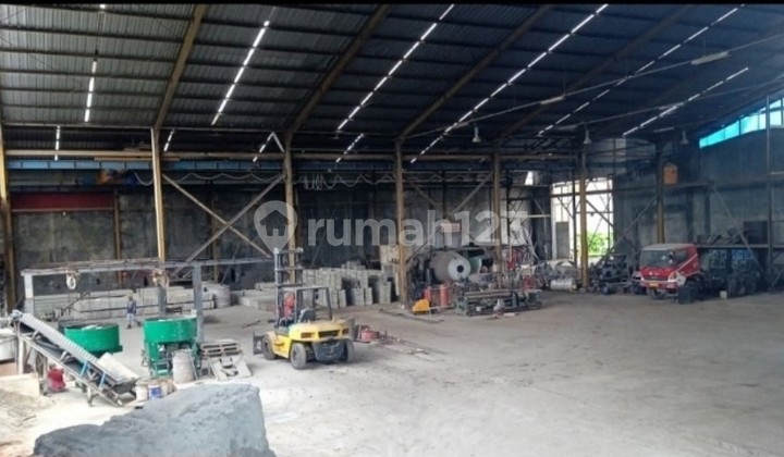 SHM Factory 4,795 m² in the Tlajung Udik Industrial Area, Bogor