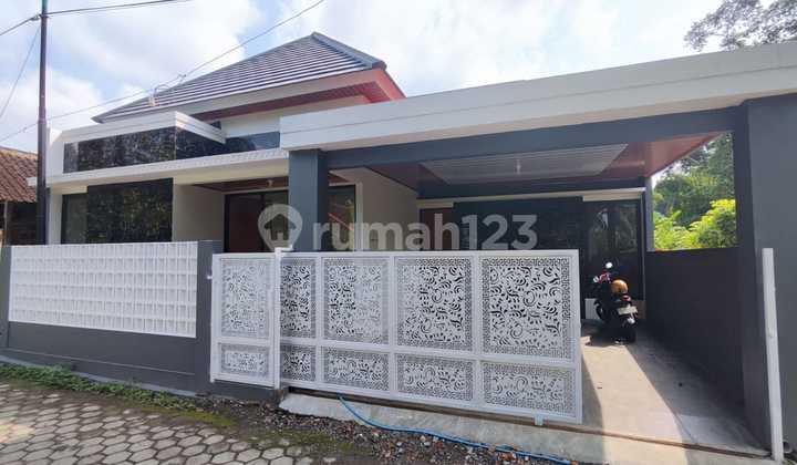 BEAUTIFUL HOUSE AFFORDABLE PRICE 800 MILLION NEAR UII 2