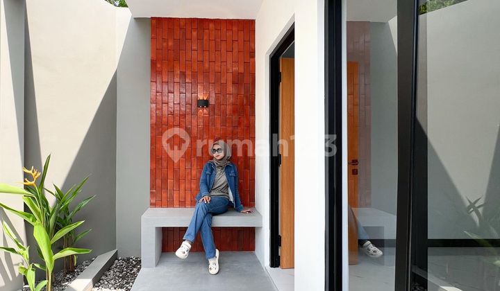 BEST MODERN BEAUTIFUL HOUSE FOR 600 MILLION IN JOGJA BEST MODERN BEAUTIFUL HOUSE FOR 600 MILLION IN JOGJA