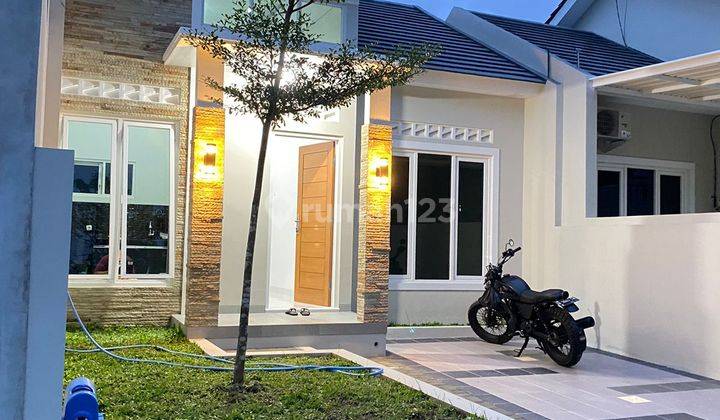 RUMAH CANTIK 400 JUTAAN SAJA DEKAT KAMPUS UMY RUMAH CANTIK 400 JUTAAN SAJA DEKAT KAMPUS UMY