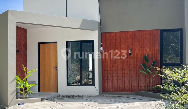 BEST MODERN BEAUTIFUL HOUSE FOR 600 MILLION IN JOGJA BEST MODERN BEAUTIFUL HOUSE FOR 600 MILLION IN JOGJA