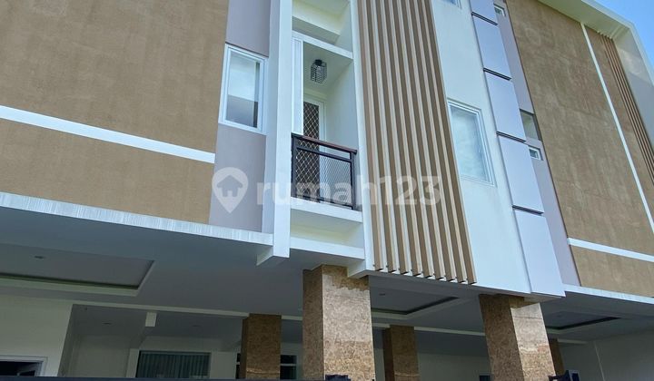 DIJUAL KOST BARU 27 KAMAR FULL ISI DI SETURAN DIJUAL KOST BARU 27 KAMAR FULL ISI DI SETURAN