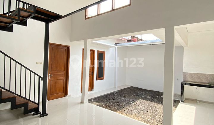 MEZZANINE HOUSE ONE STEP TO SCH MALL LEGALITY READY 2