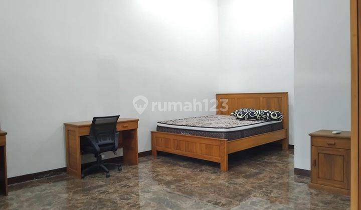 Rumah Mewah Pusat Kota Disewakan 2