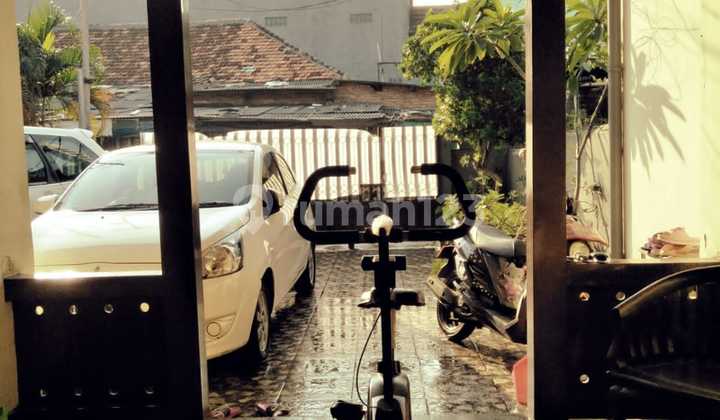 Big House. Ready to Live In. Flood-Free. Just Survey First. City Center. Near Immigration Office. Near Bassura Mall. 2