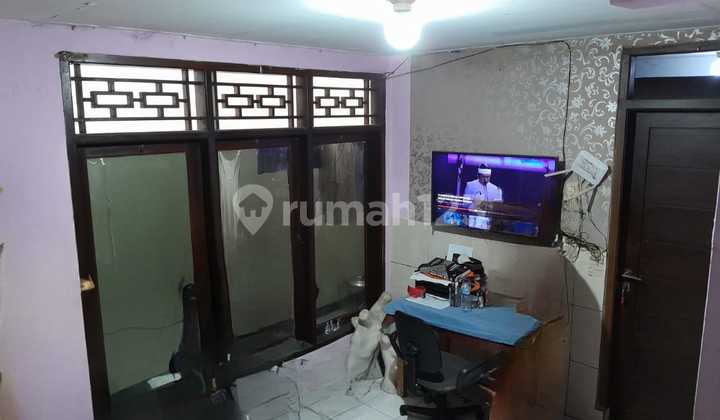 Jual Rumah Duren Sawit Klender Turun Harga Pinggir Jalan Raya Bisa Untuk Usaha 3 Lantai Tiap Lantai Ada Kamar Mandi 2