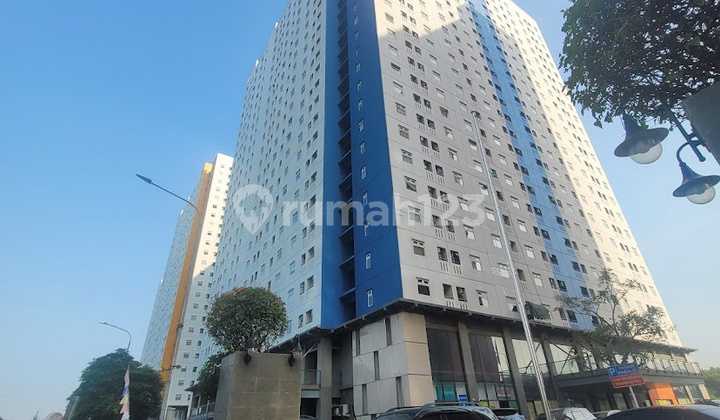 Turun Harga Apartemen Green Pramuka Tower Biru.lokasi Strategis.bebas Banjir.semi Furnished.siap Huni
