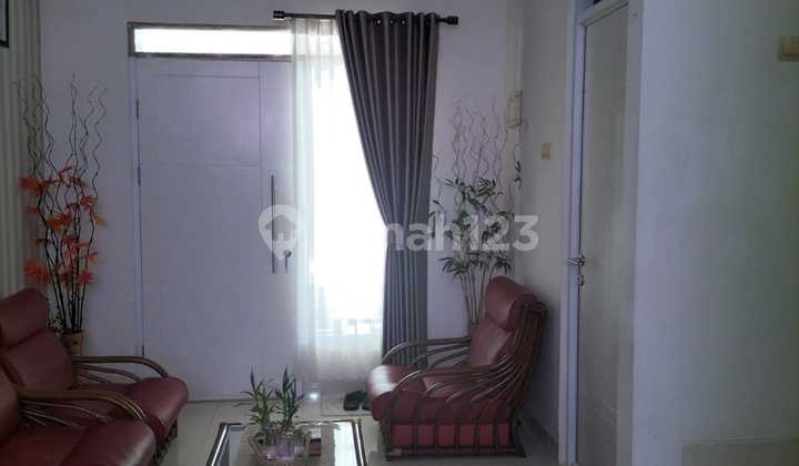 Ready-to-Live Modern House. Hook Position. Flood-Free. Move-In Ready. Free AC in Every Room and Living Room. Kitchen Set. Built-in Stove. Cooker Hood. 2