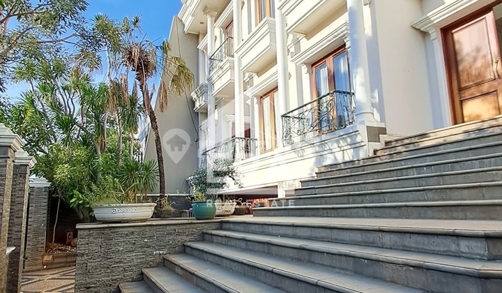 Turun Harga Rumah Luxury Kelapa Gading Posisi Hoek.siap Huni, Full Furnished Turun Harga Rumah Luxury Kelapa Gading Posisi Hoek.siap Huni, Full Furnished