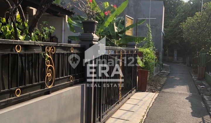 Jual Segera Rumah 1,5 Lantai Cempaka Putih , Siap Huni,Bebas Banjir ,Lokasi Strategis Jual Segera Rumah 1,5 Lantai Cempaka Putih , Siap Huni,Bebas Banjir ,Lokasi Strategis