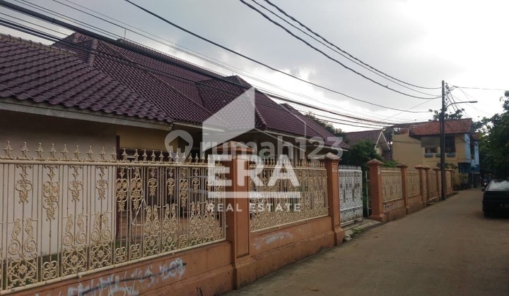 Wide House, Corner Position, 1 Floor in Cipayung, East Jakarta