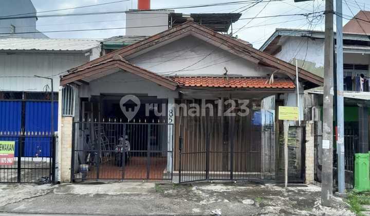 Jual Rumah Duren Sawit Klender Turun Harga Pinggir Jalan Raya Bisa Untuk Usaha 3 Lantai Tiap Lantai Ada Kamar Mandi