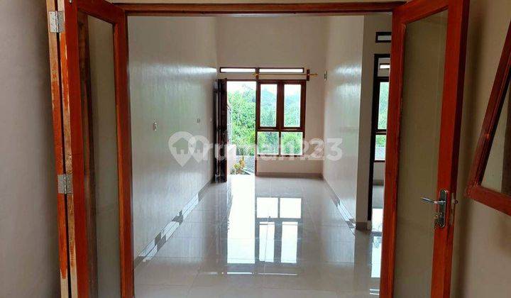 Cepat Beli Rumah Siap Huni dan Strategis di SARIWANGI 2