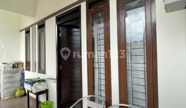 Perfect for New Families. Semi-furnished House in a Super Strategic Location, Sayap Pasirkaliki, Bandung.