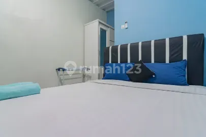 Sell Active Boarding House ( Kost Hotel ) with 30 Rooms in Gatot Subroto, Bandung. Includes Operating Cafe and Laundry.