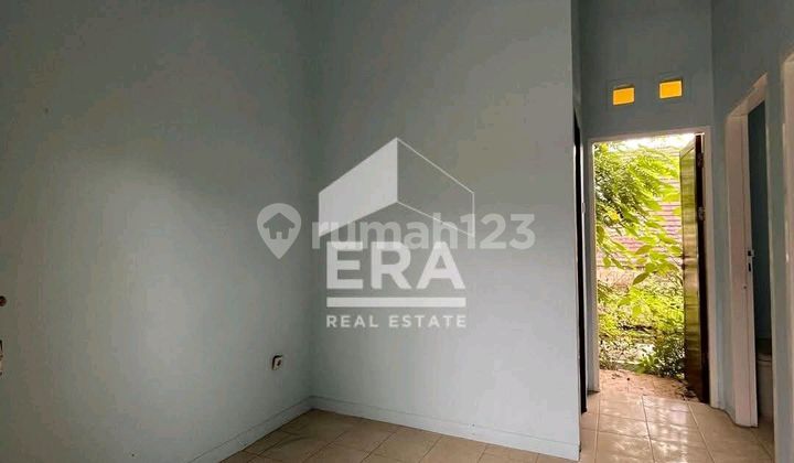 Single-Story Rental House, Ideal for Small Families.