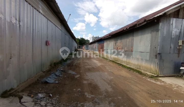 Warehouse for Rent at an Affordable Price in the Center of Samarinda City Warehouse for Rent at an Affordable Price in the Center of Samarinda City