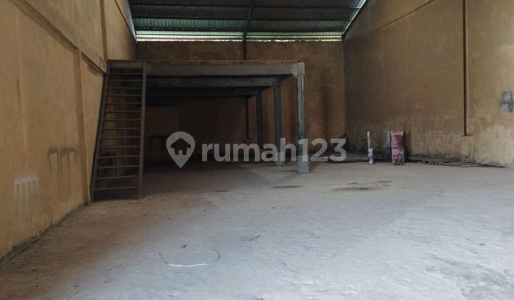 Warehouse For Rent In Industrial And Urban Area At Affordable Price