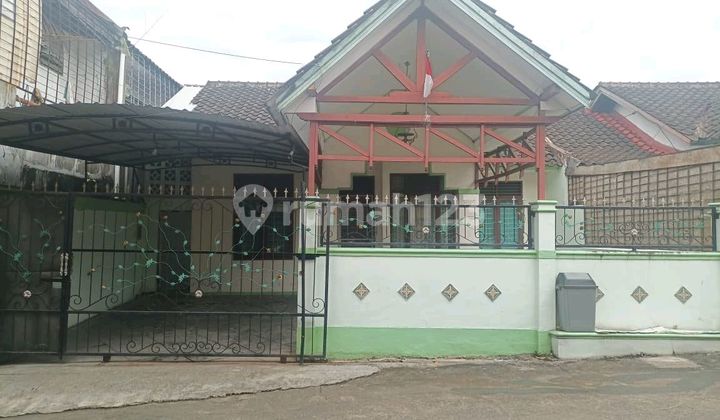 1-Story House for Rent in the Center of Samarinda City at an Affordable Price