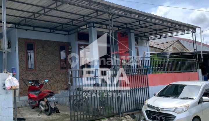 Rumah Satu Lantai Siap Huni , Di Pinggir Kota Samarinda. Dekat Dengan Tengah Kota 