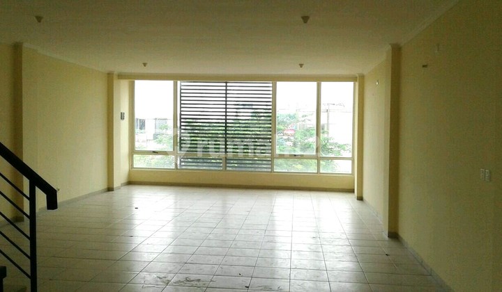 Dijual Ruko Pinggir Jalan Lokasi Ramai Di Spectra Alam Sutera