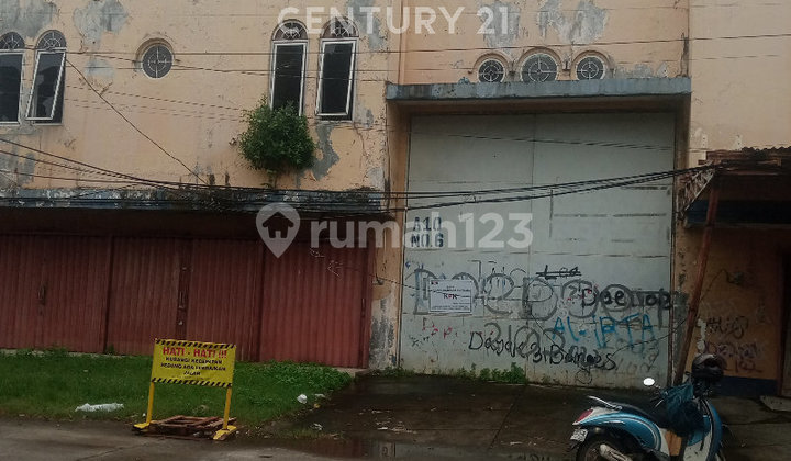 Cheap Warehouse in Selapajang Warehouse Complex