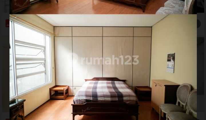 Luxurious 2-Story House in the Mekarsari Area, Depok